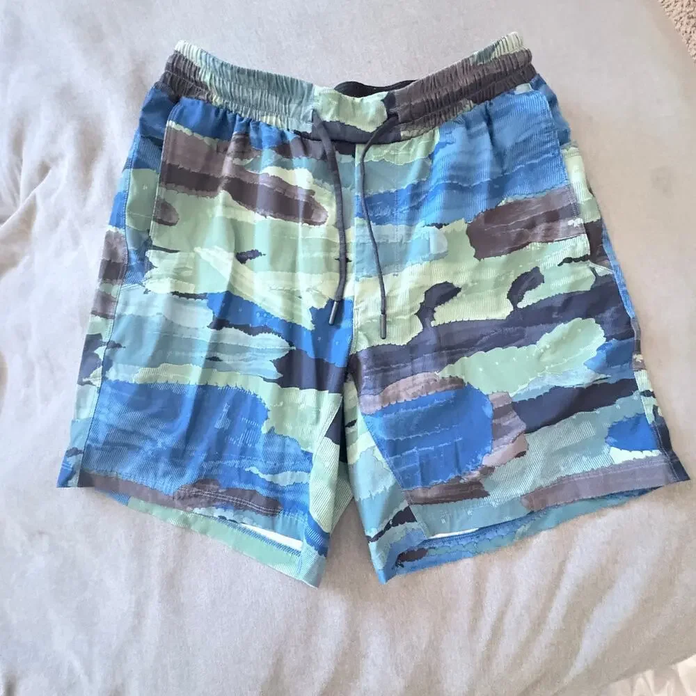 Lululemon Mens Shorts Blue Green Print M Athletic Lined Workout